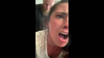 Mira que gritos mas terribles a causa de un accidente anal